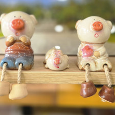 도자기 돼지가족